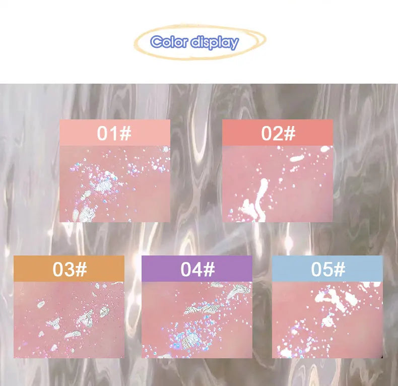 O leite em forma de borboleta pode um protetor labial hidrata e hidrata a superfície do espelho, com lábios cintilantes e pouty